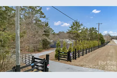 6312 Richburg Road, Great Falls, SC 29055 - Photo 3