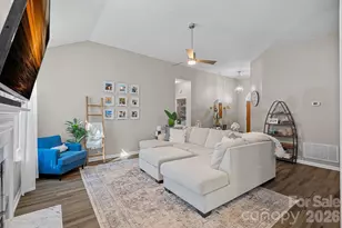 139 Ashford Hollow Ln, Mooresville, NC 28117 - Photo 7