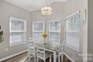 139 Ashford Hollow Ln, Mooresville, NC 28117 - Photo 9