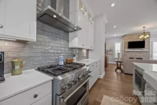 241 Emerson Ave, Charlotte, NC 28204 - Photo 9