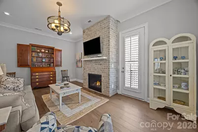 241 Emerson Avenue, Charlotte, NC 28204 - Photo 7