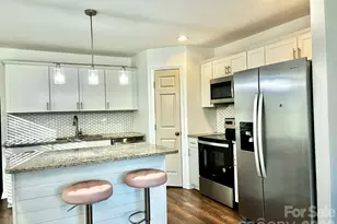 1096 12th Ave NW, Hickory, NC 28601 - Photo 13