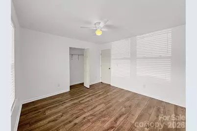 1096 12th Avenue NW, Hickory, NC 28601 - Photo 13