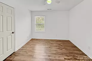 1096 12th Ave NW, Hickory, NC 28601 - Photo 15