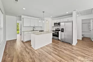 1096 12th Ave NW, Hickory, NC 28601 - Photo 7