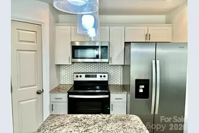 1096 12th Avenue NW, Hickory, NC 28601 - Photo 15