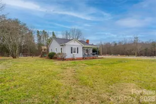 5528 E Nc 150 Hwy, Lincolnton, NC 28092 - Photo 3