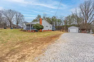 5528 E Nc 150 Hwy, Lincolnton, NC 28092 - Photo 39