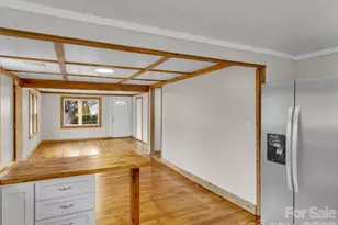 106 Long St, Waynesville, NC 28786 - Photo 11