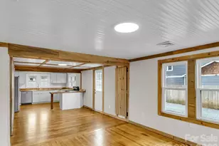 106 Long St, Waynesville, NC 28786 - Photo 5