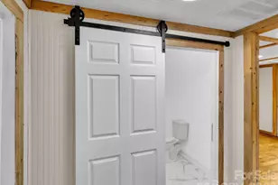 106 Long St, Waynesville, NC 28786 - Photo 15