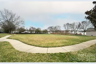 8629 Buckhorn Street, Charlotte, NC 28216 - Photo 19