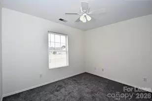 8629 Buckhorn St, Charlotte, NC 28216 - Photo 9