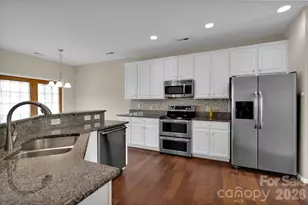 11012 Sedgemoor Ln, Charlotte, NC 28277 - Photo 13