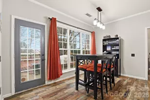 4018 Manor House Dr, Charlotte, NC 28270 - Photo 11