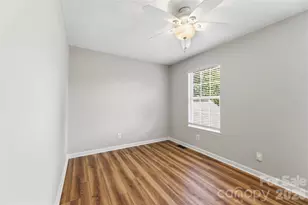 12219 Landing Green Dr, Charlotte, NC 28277 - Photo 23