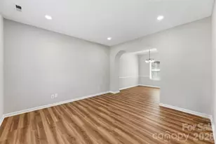 12219 Landing Green Dr, Charlotte, NC 28277 - Photo 7