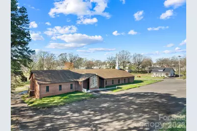 334 N Oakland Avenue, Statesville, NC 28677 - Photo 5