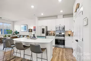 5024 Moss Pne Wy, Tega Cay, SC 29708 - Photo 7