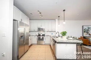 425 W Trade St, Charlotte, NC 28203 - Photo 21