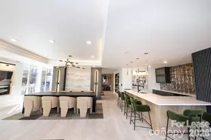 425 W Trade St, Charlotte, NC 28203 - Photo 11