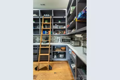 208 Glenroy Court, Flat Rock, NC 28731 - Photo 19