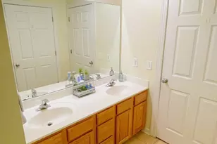 718 Trade St, Charlotte, NC 28202 - Photo 5