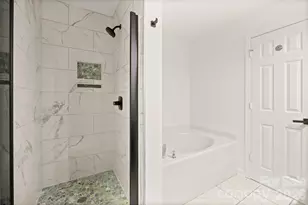 8552 Westhope St, Charlotte, NC 28216 - Photo 21