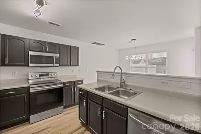 8552 Westhope Street, Charlotte, NC 28216 - Photo 9