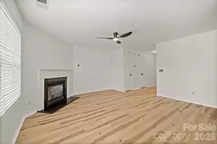 8552 Westhope St, Charlotte, NC 28216 - Photo 7