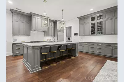 2438 Vail Avenue, Charlotte, NC 28207 - Photo 5