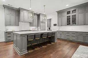 2438 Vail Ave, Charlotte, NC 28207 - Photo 5