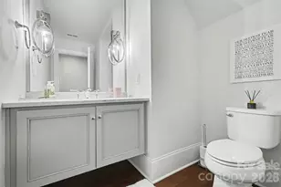 2438 Vail Ave, Charlotte, NC 28207 - Photo 11