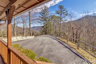 30 Edgewater Ln, Maggie Valley, NC 8751 - Photo 3