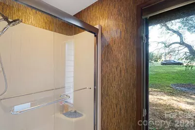 212 Primrose Lane, Lexington, NC 27295 - Photo 11