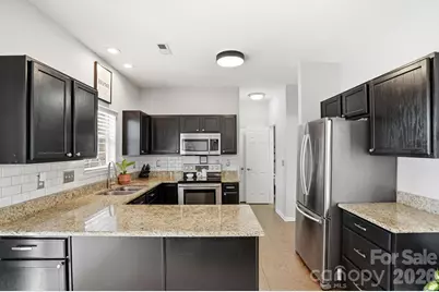 9230 Rotherham Lane, Charlotte, NC 28216 - Photo 7