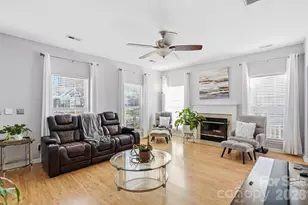 9230 Rotherham Ln, Charlotte, NC 28216 - Photo 5