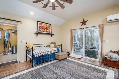 2033 Puetts Chapel Road, Bessemer City, NC 28016 - Photo 23