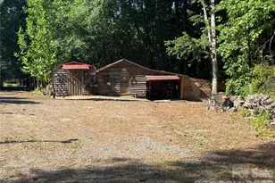 2033 Puetts Chapel Rd, Bessemer City, NC 28016 - Photo 27
