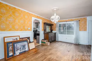 2033 Puetts Chapel Rd, Bessemer City, NC 28016 - Photo 11