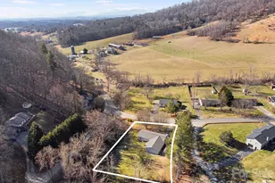 1590 Bruce Rd, Mars Hill, NC 28754 - Photo 3