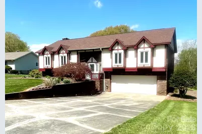 1015 36th Avenue Court NE, Hickory, NC 28601 - Photo 31