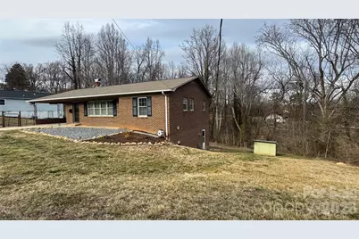 335 Eastview Place NW, Lenoir, NC 28645 - Photo 23