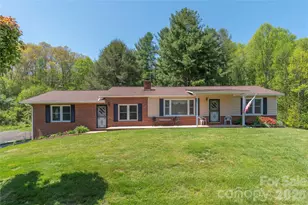 96 Tower Ln, Waynesville, NC 28786 - Photo 1