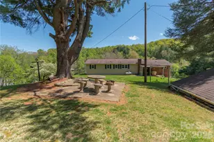 96 Tower Ln, Waynesville, NC 28786 - Photo 23