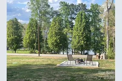 9464 Riviera Drive, Sherrills Ford, NC 28673 - Photo 5