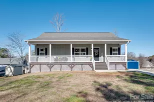 9464 Riviera Dr, Sherrills Ford, NC 28673 - Photo 5