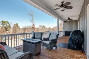 9464 Riviera Dr, Sherrills Ford, NC 28673 - Photo 5