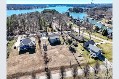 9464 Riviera Drive, Sherrills Ford, NC 28673 - Photo 37