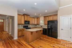 141 Aztec Cir, Mooresville, NC 28117 - Photo 7